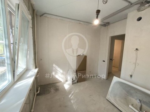 2-к квартира, 4/5 эт., 49м²