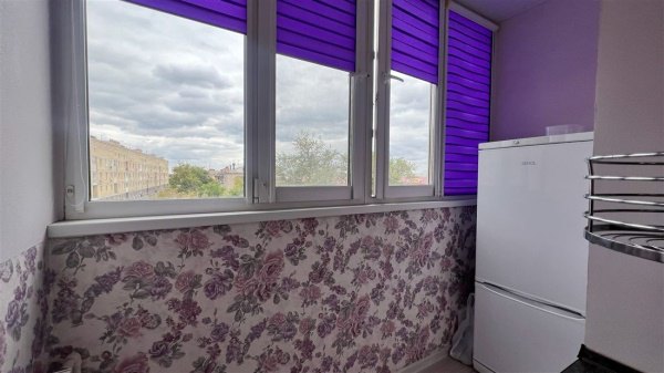 2-к квартира, 5/7 эт., 56м²