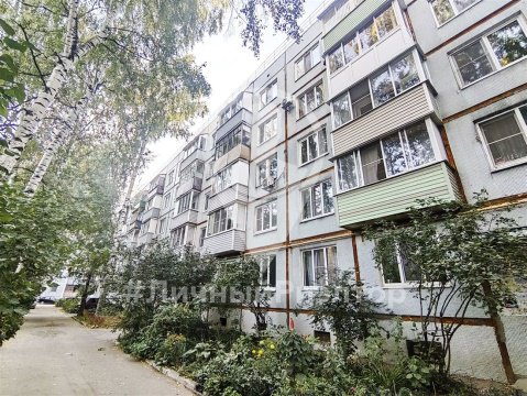 2-к квартира, 5/5 эт., 47м²