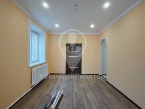 3-к квартира, 1/2 эт., 59м²
