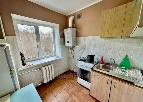 2-к квартира, 4/4 эт., 43м²