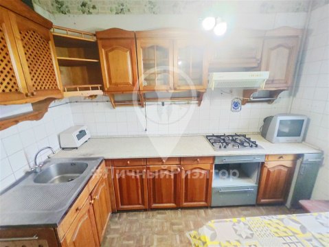 2-к квартира, 5/10 эт., 52м²