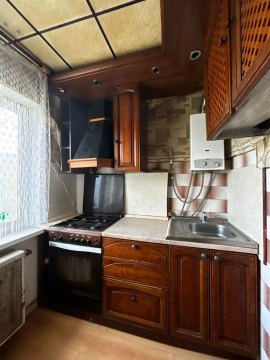 2-к квартира, 4/5 эт., 45м²