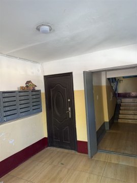 2-к квартира, 3/10 эт., 52м²