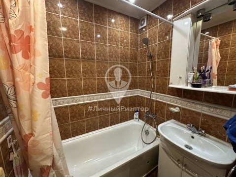 2-к квартира, 1/10 эт., 78м²