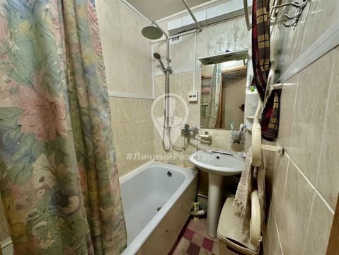 2-к квартира, 2/5 эт., 47м²