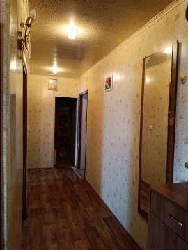 3-к квартира, 4/5 эт., 59м²