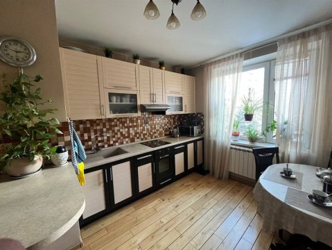1-к квартира, 2/20 эт., 52м²
