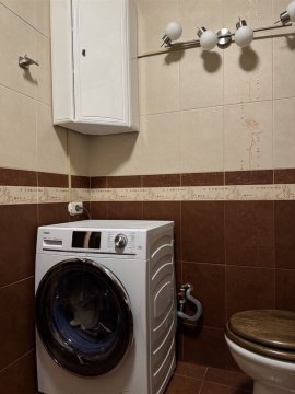 2-к квартира, 3/5 эт., 60м²