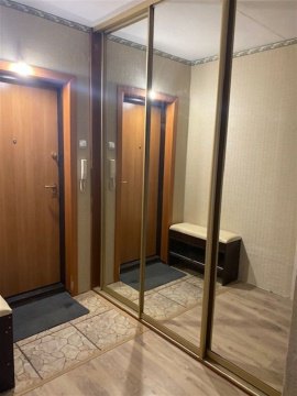 1-к квартира, 10/10 эт., 40м²