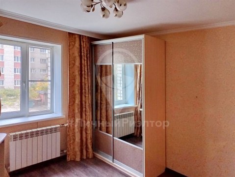 2-к квартира, 2/9 эт., 29м²