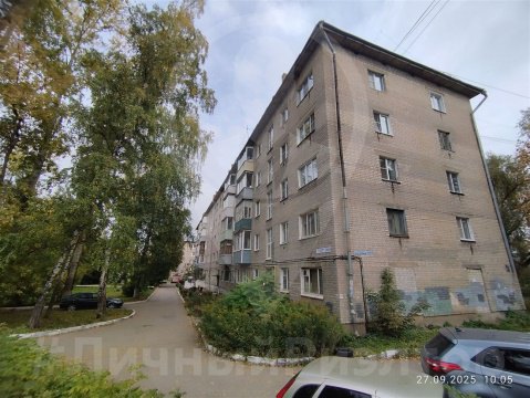 2-к квартира, 1/5 эт., 42м²