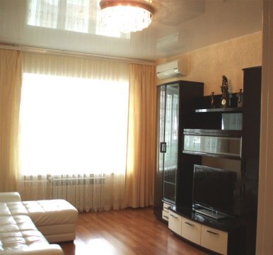 2-к квартира, 3/17 эт., 85м²