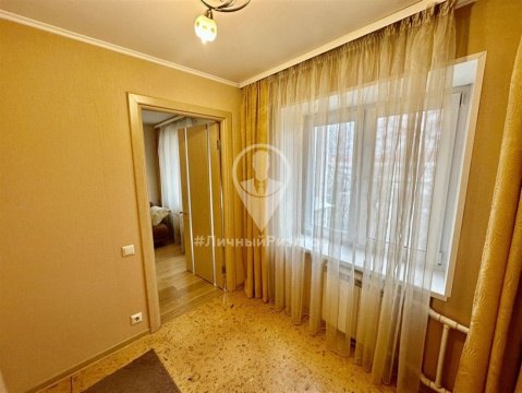 3-к квартира, 3/5 эт., 42м²