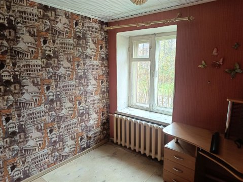 3-к квартира, 1/2 эт., 51м²
