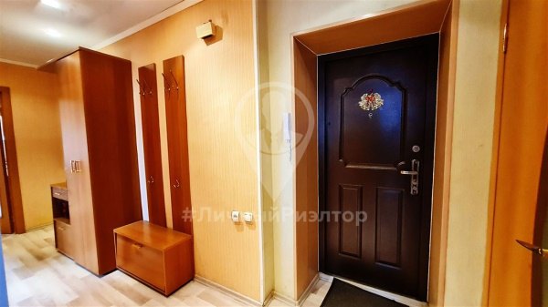 4-к квартира, 2/5 эт., 61м²