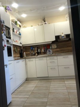 2-к квартира, 5/9 эт., 76м²