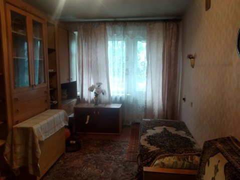 2-к квартира, 4/5 эт., 40м²