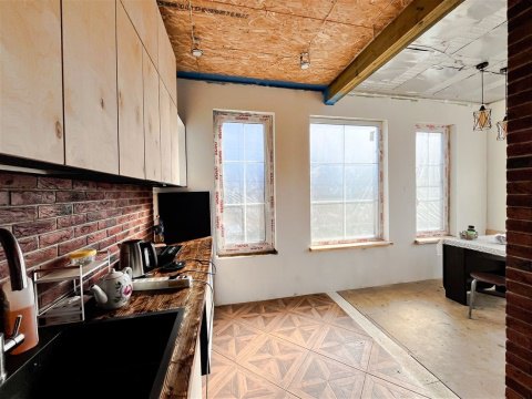 Дом 127м², участок 6 сот.