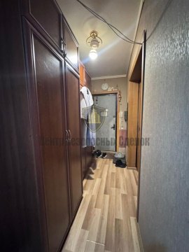 2-к квартира, 5/5 эт., 49м²