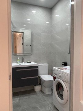 2-к квартира, 9/10 эт., 67м²
