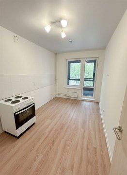 3-к квартира, 3/26 эт., 69м²
