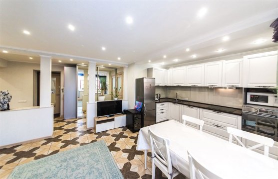 3-к квартира, 5/9 эт., 70м²