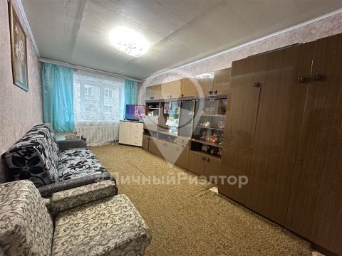 3-к квартира, 1/2 эт., 57м²