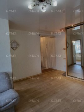 2-к квартира, 1/4 эт., 42м²