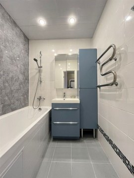 2-к квартира, 11/17 эт., 55м²