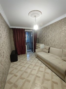 4-к квартира, 5/10 эт., 100м²