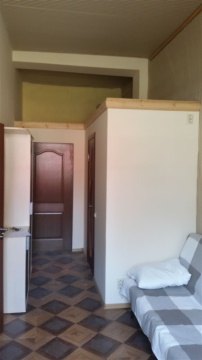 2-к квартира, 1/3 эт., 45м²