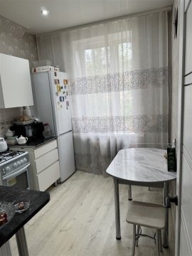 2-к квартира, 2/4 эт., 45м²