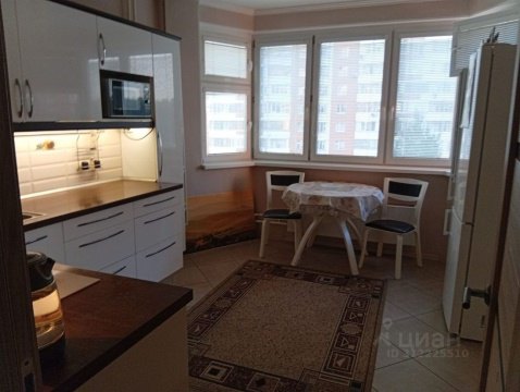 2-к квартира, 5/17 эт., 64м²