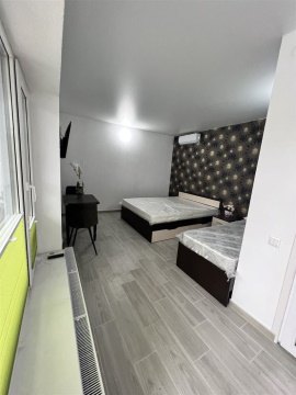 Дом 35м², участок 6 сот.
