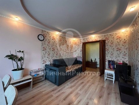 3-к квартира, 5/9 эт., 94м²