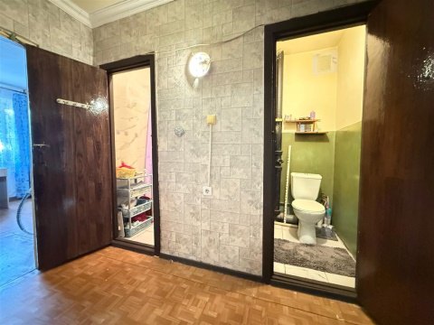 3-к квартира, 1/10 эт., 81м²