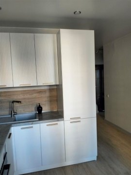 1-к квартира, 8/27 эт., 38м²