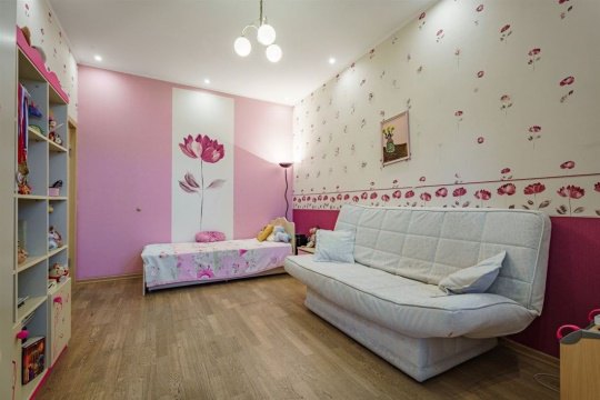 3-к квартира, 8/9 эт., 94м²