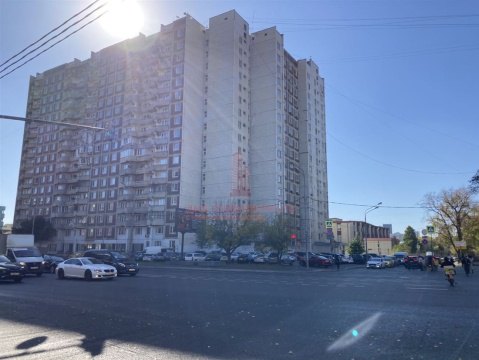 3-к квартира, 1/17 эт., 73м²