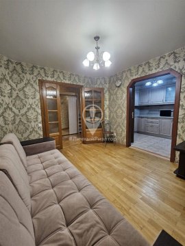 3-к квартира, 6/9 эт., 58м²