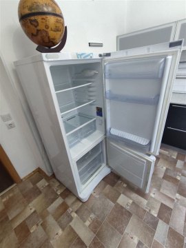 2-к квартира, 5/5 эт., 45м²