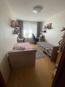 2-к квартира, 2/2 эт., 53м²