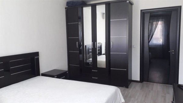3-к квартира, 1/5 эт., 136м²