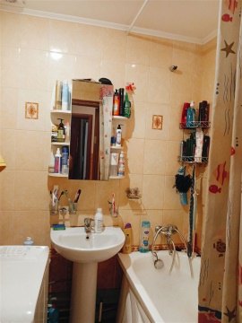 3-к квартира, 4/5 эт., 73м²