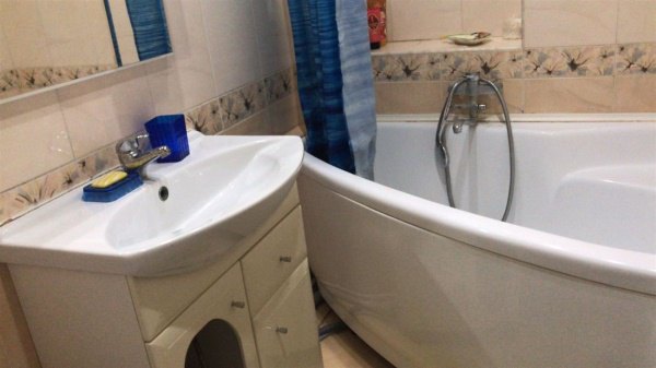 3-к квартира, 5/5 эт., 53м²