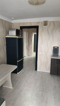 2-к квартира, 1/10 эт., 57м²