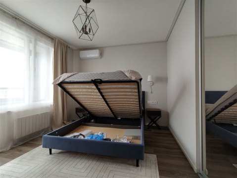2-к квартира, 17/25 эт., 49м²