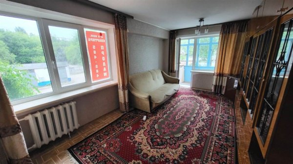 2-к квартира, 2/5 эт., 52м²