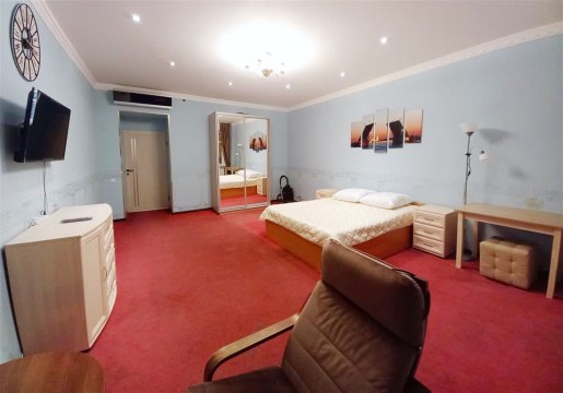 3-к квартира, 2/5 эт., 90м²